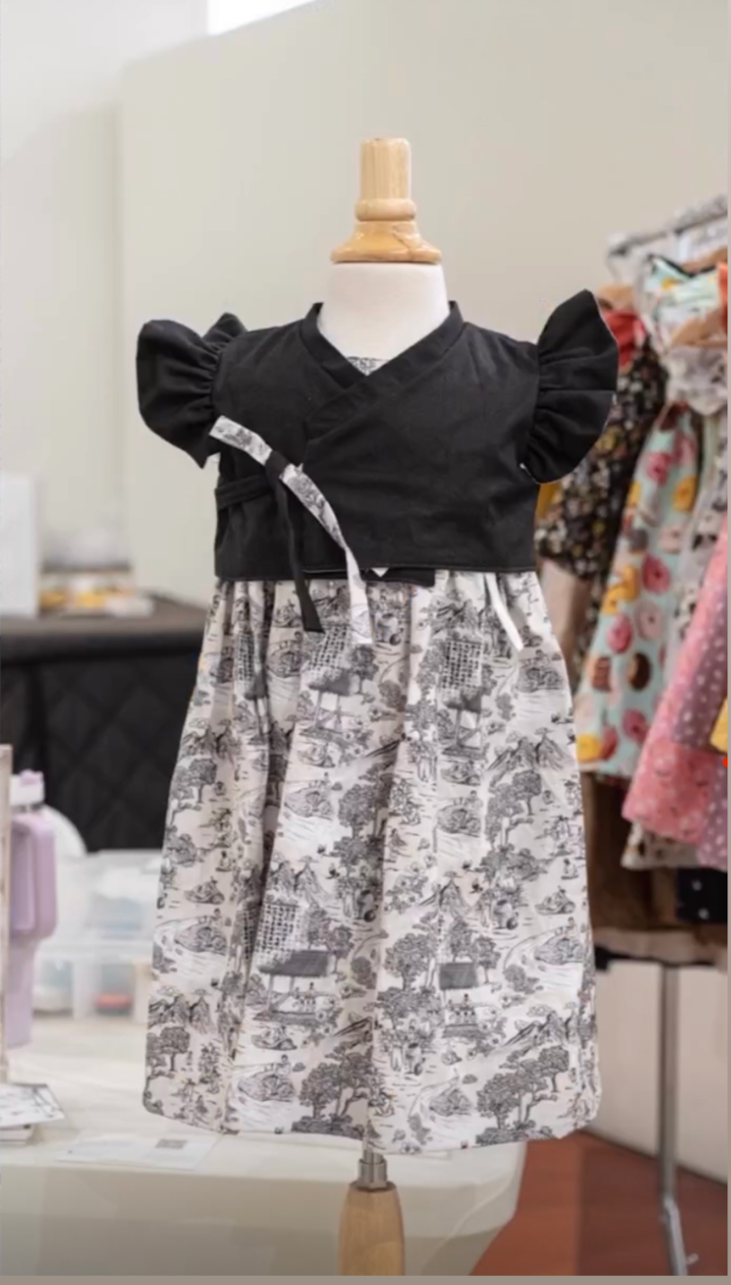 Modern hanbok set